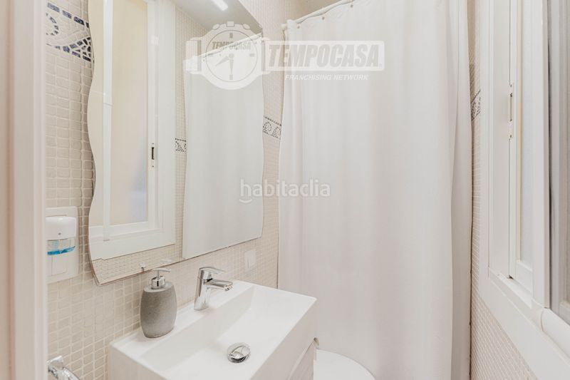 Foto ab605b4f-b6ab-4ade-98df-0a98de0f8f05. Pis a L´Antiga Esquerra de l´Eixample Barcelona