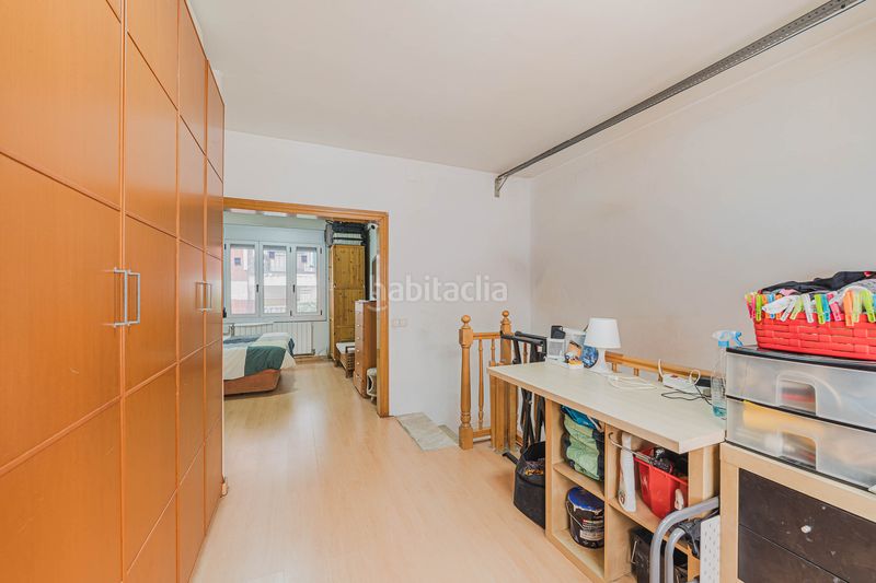 Foto be3486e8-85cd-4a5f-8b74-328ee32d8617. Dúplex a carrer de valldemossa 56 a Porta Barcelona