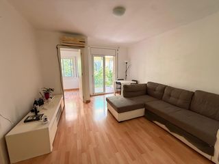 Appartement  Carrer de fastenrath. Piso exterior con balcón