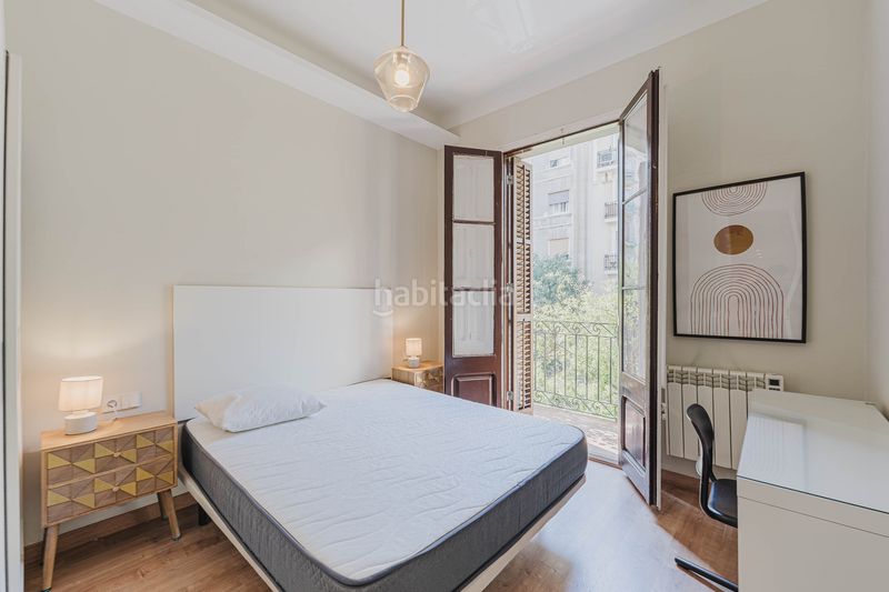 Foto c559f756-2d6a-4da0-8098-73d742fd7cfa. Piso en Sagrada Família Barcelona