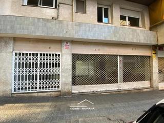 Lloguer Local Comercial a Sant Gervasi - Galvany. Luminoso local comercial reformado junto al mercado galvany  san