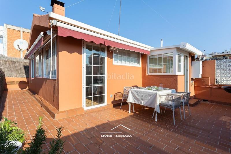 Foto cebfb7fe-38b7-4539-91cd-f70d07cec09b. Alquiler estudio encantador ático con terraza en passatge mercader, eixample derecho en Barcelona