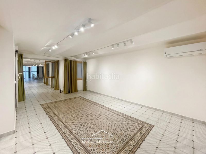 Foto 15f44a76-a3fa-4ab6-a514-272f80ab402c. Lloguer loft a Sant Antoni Barcelona