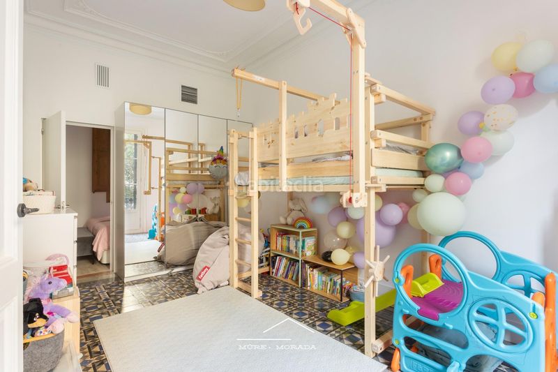 Foto e3ccaa07-ff57-447f-9d69-0d3e826d9aab. Pis a Dreta de l´Eixample Barcelona