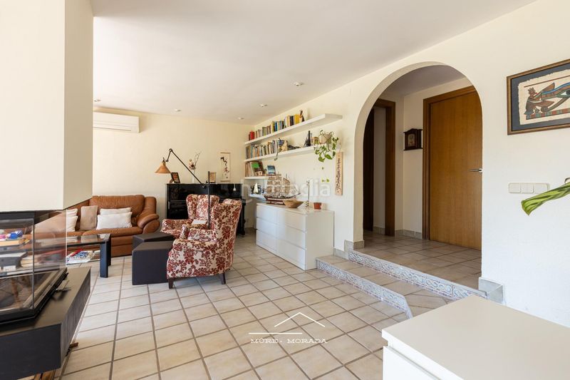 Foto e7c60545-21dc-413b-a683-23b1fd3a8173. Casa amb calefacció aparcament piscina a Corbera de Llobregat