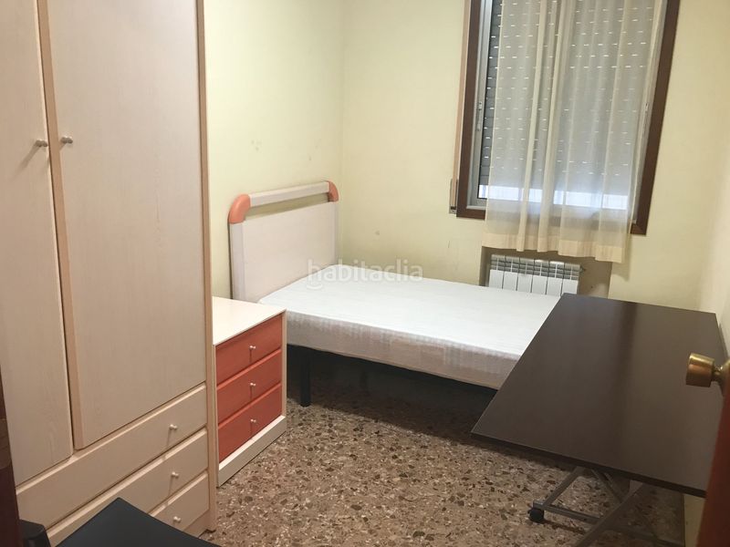 Foto 2136240a-5026-4845-975d-44517deea263. Rent flat with heating in Joc de la Bola - Camps d'Esports Lleida