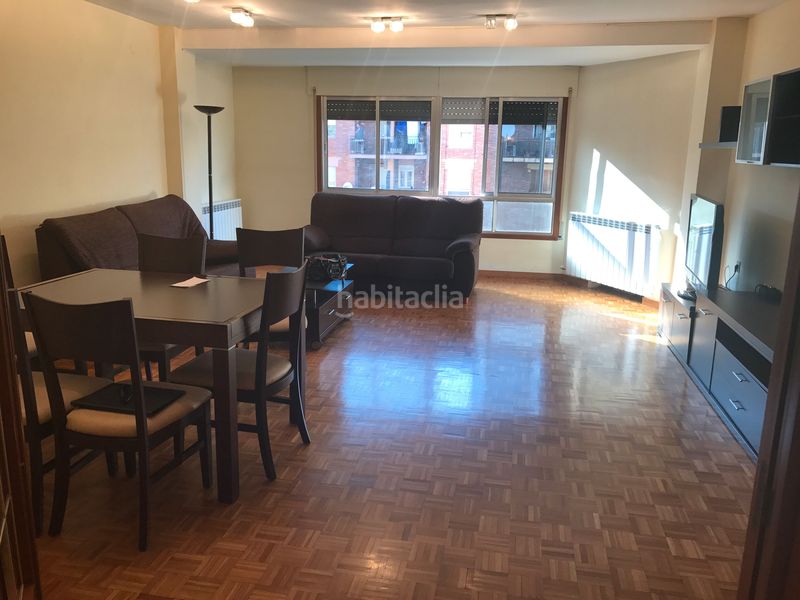 Foto 511e7963-c97d-4c76-b2d0-a164e0a9e11c. Rent flat with heating in Joc de la Bola - Camps d'Esports Lleida