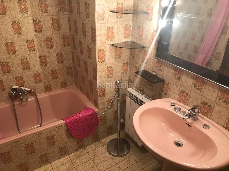 Foto 57905b37-6d1c-476b-855d-e5a9a9fe4af5. Rent flat with heating in Joc de la Bola - Camps d'Esports Lleida