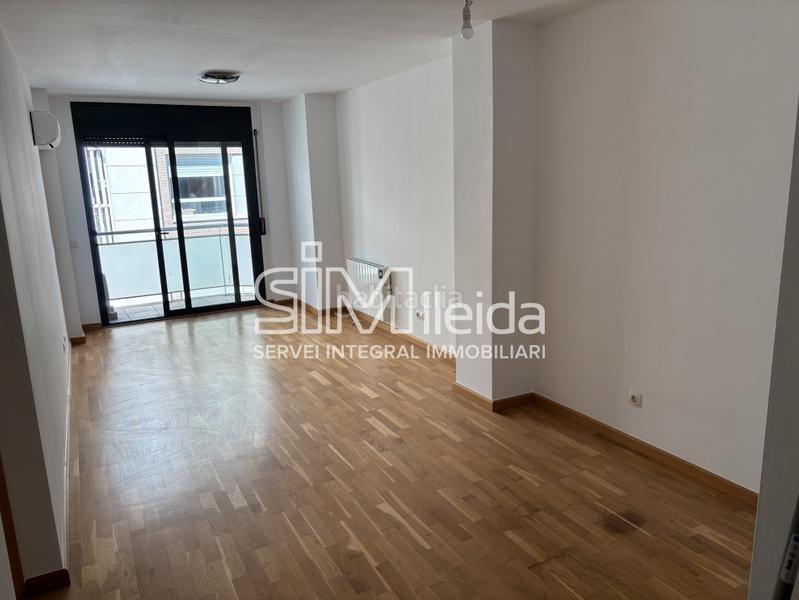 Foto 83d4fec2-f531-427e-8712-5d2bc25f12c1. Rent flat with heating in Instituts-Universitat Lleida