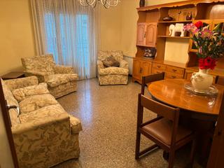 Pis  Carrer de la unió. Piso a la zona ronda - instituts