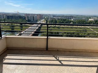 Pis a Plaça d'Espanya