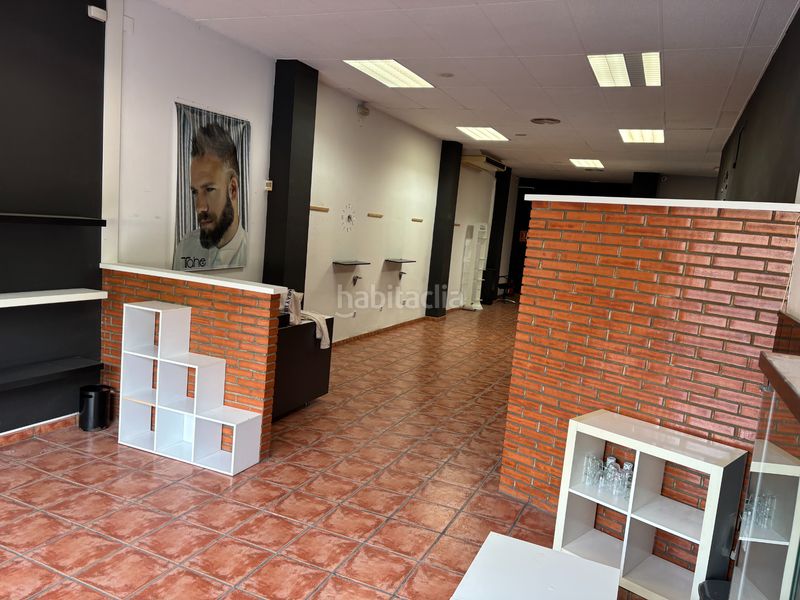 Foto cbd52156-3ec4-4c0e-a1d2-64f29bde4e00. Local comercial amb calefacció a Cappont Lleida