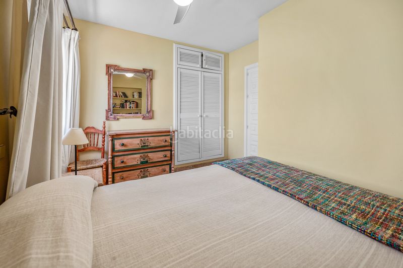 Foto 4580e79b-5808-40d5-8456-2f87d298482e. Casa amb calefacció aparcament piscina a Nueva Alcántara Marbella