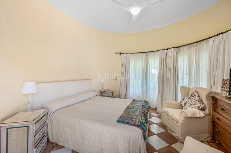 Foto 4fc431b6-8d83-472d-8761-b8a0cbea570a. Casa amb calefacció aparcament piscina a Nueva Alcántara Marbella