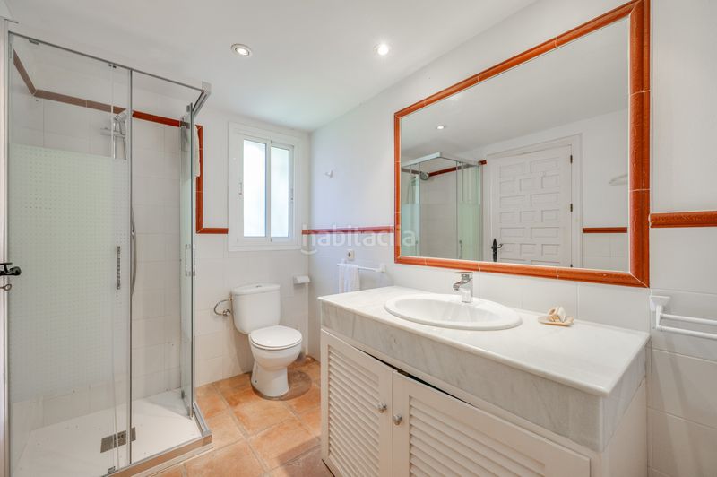 Foto 88208b53-d922-4f0b-860f-b6287b543328. Casa amb calefacció aparcament piscina a Nueva Alcántara Marbella