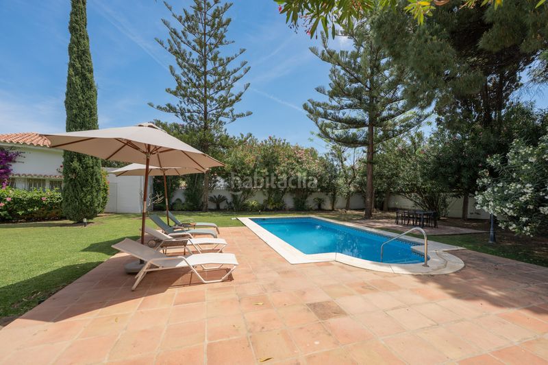 Foto e164c300-16ed-4310-a6b3-e7af85511315. Casa amb calefacció aparcament piscina a Nueva Alcántara Marbella