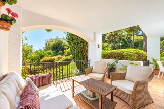 Planta baixa a La Quinta. Apartamento en planta baja, jardín privado y vistas a la concha