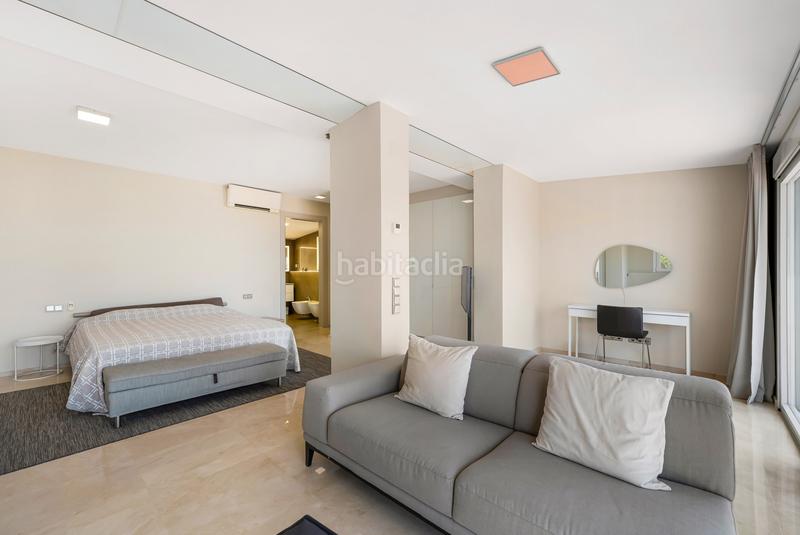 Foto 1023ad9a-2948-4c79-8fc0-00365bdc789f. Casa amb aparcament piscina a Nueva Andalucía centro Marbella