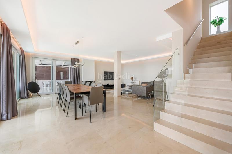 Foto 4216bed1-435a-4dbd-bfde-175394268ad7. Casa amb aparcament piscina a Nueva Andalucía centro Marbella