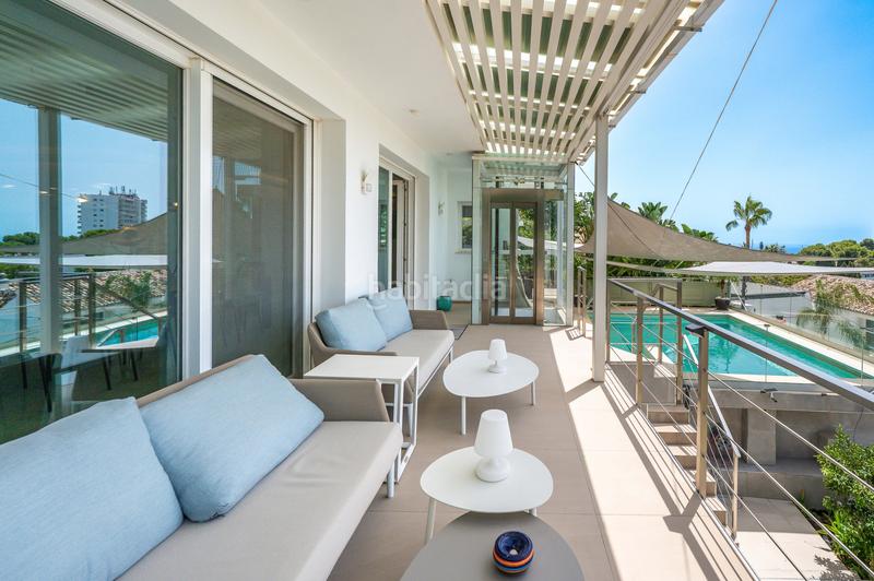 Foto 5a156750-5950-4e30-9875-3a4df8b8feaa. Casa amb aparcament piscina a Nueva Andalucía centro Marbella