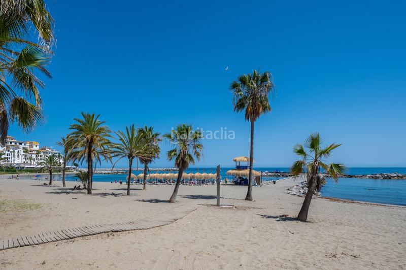 Foto 6c44c1c8-3e96-47d8-b92f-85843dd275d4. Piccolo appartamento con parcheggio piscina in Puerto Banús Marbella