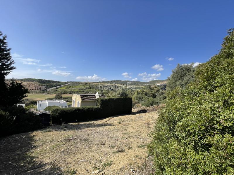 Foto ebbd5255-8a2d-46c8-b0fd-ee92c59db127. Terreny residencial a Guadalobón Estepona