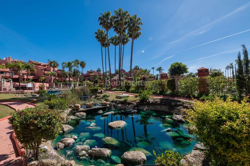 Foto 0f1091bd-7ae0-49ef-9fc3-f92b49e93bcf. Planta baixa amb aparcament piscina a Centro Estepona