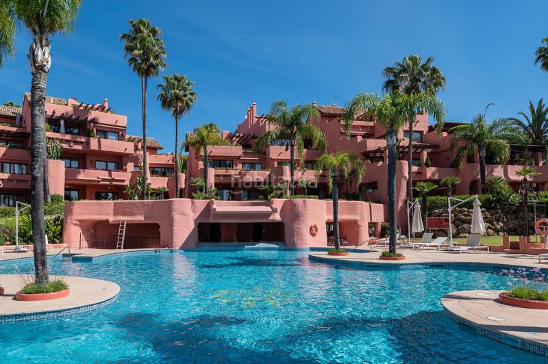 Foto 72d4f313-8c53-40d9-ba15-0913ba7c7be6. Planta baixa amb aparcament piscina a Centro Estepona