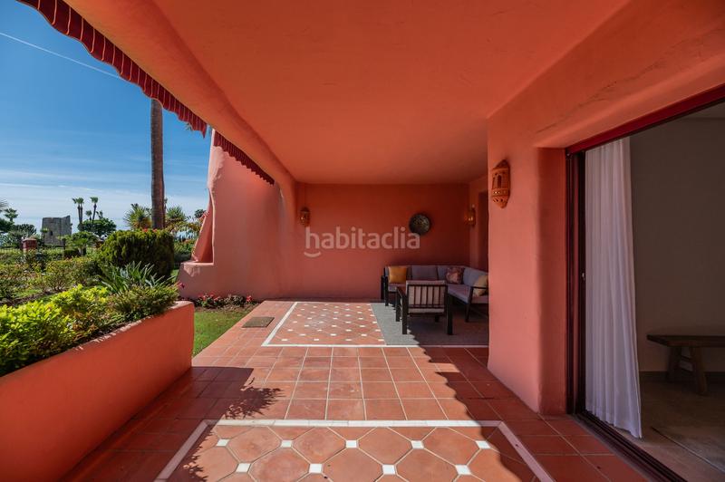 Foto b75912dd-f83e-44e6-b28c-13fa44223b5b. Planta baixa amb aparcament piscina a Centro Estepona