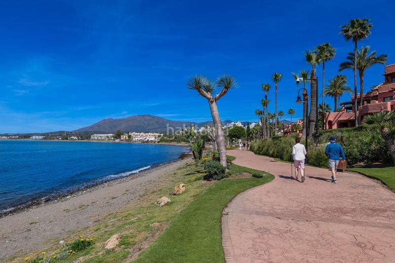 Foto cd51d579-850f-45f0-8228-05a1f028efff. Planta baixa amb aparcament piscina a Centro Estepona