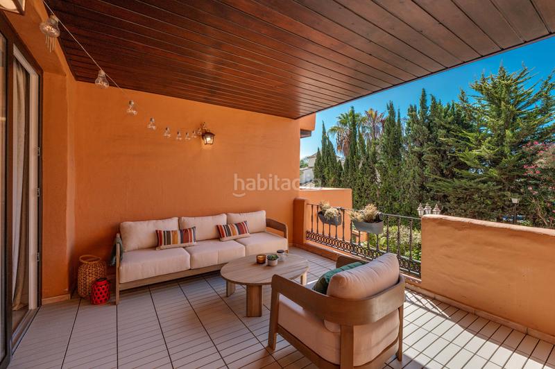 Foto 133fa4a5-7e89-4c5e-8a7e-87607cb3a170. Appartement avec parking piscine dans Centro Estepona