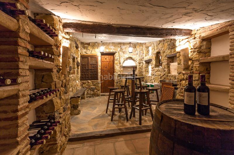 Foto 456d3a77-30ad-4765-be61-f47f082a10c5. Casa con parcheggio piscina in Los Naranjos Marbella