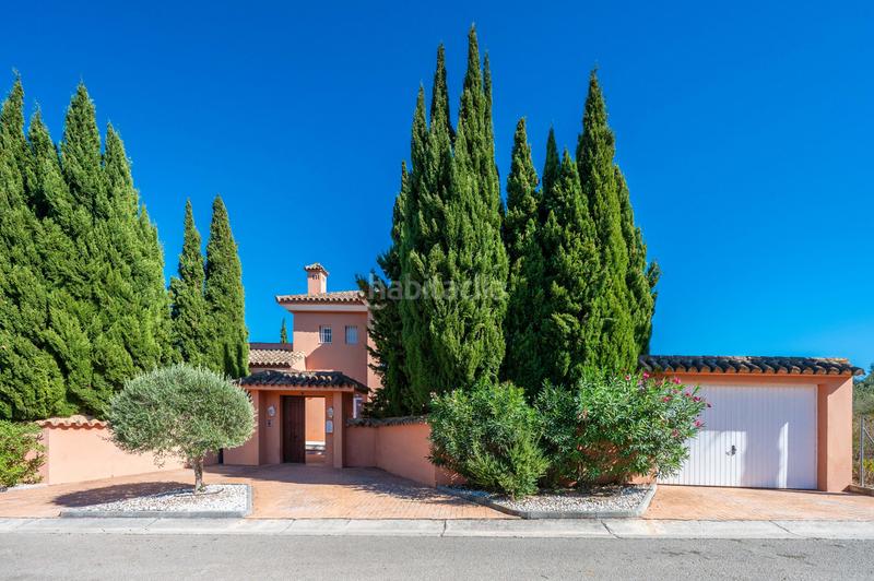 Foto 3cbd76b7-a127-4fff-8dc8-95b705bf991e. Maison avec parking piscine dans Sotogrande costa Sotogrande