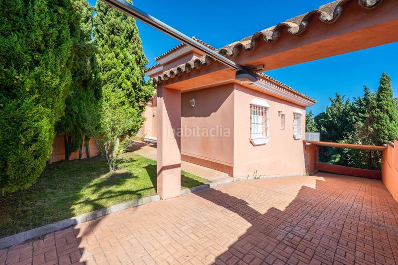 Foto c949fa0f-41da-41ce-9340-3cfde2541a18. Maison avec parking piscine dans Sotogrande costa Sotogrande
