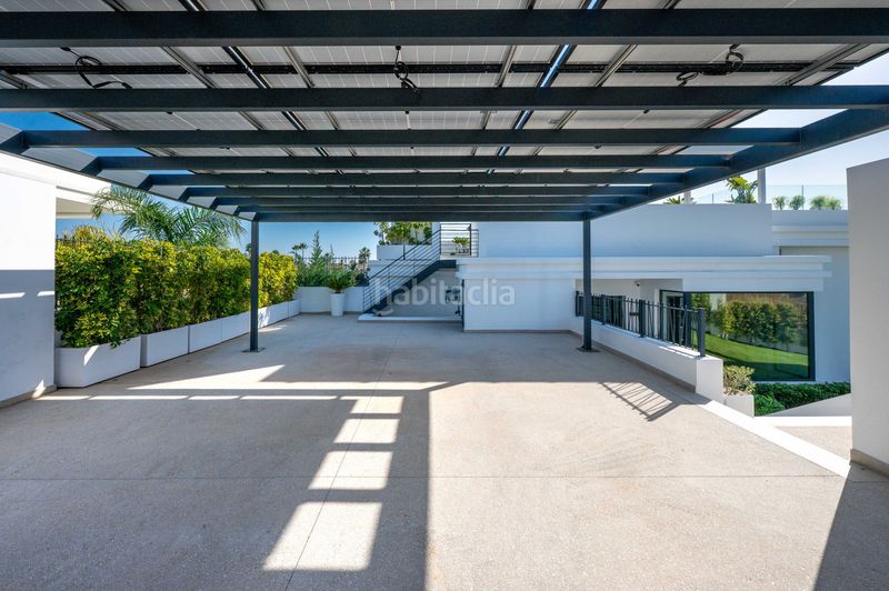 Foto ca9c5866-56cb-43f8-ac9a-bf35a69849c6. Casa amb aparcament piscina a Centro Estepona