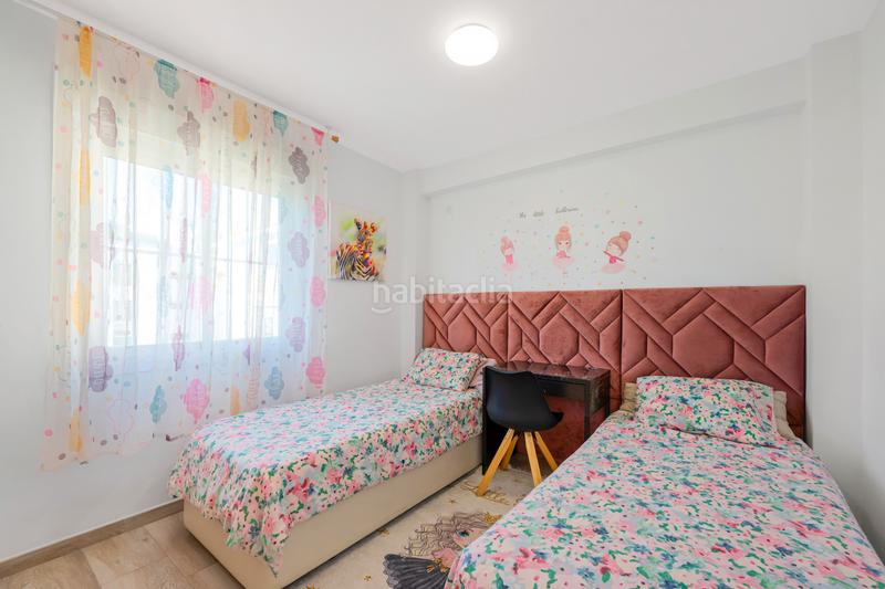 Foto 2797a052-20d4-4330-b015-f680bc10dd56. Attico con parcheggio in Playa Bajadilla - Puertos Marbella