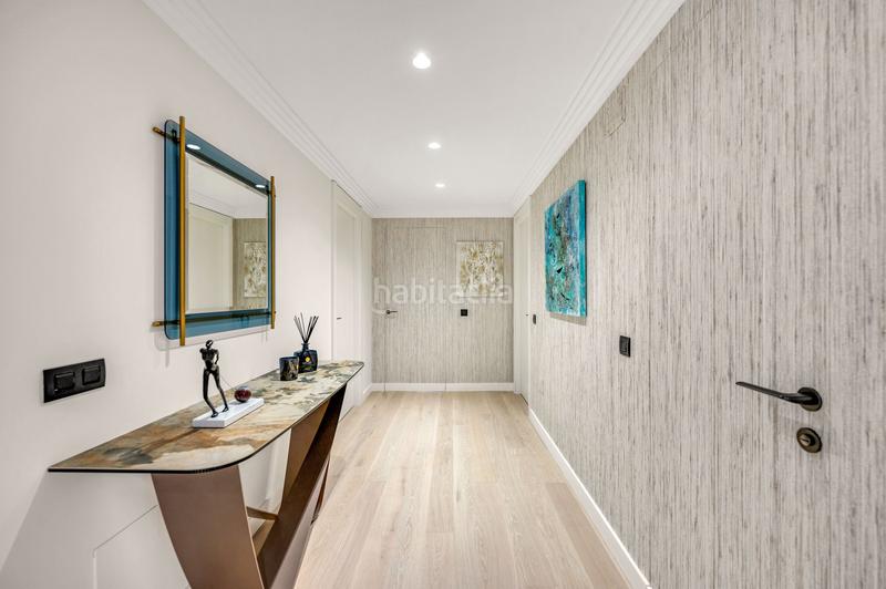 Foto 26fb27dc-7414-4096-a378-2db7d1b7c776. Piccolo appartamento con parcheggio piscina in Los Naranjos Marbella