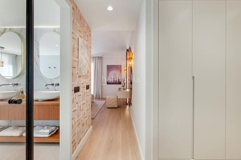 Foto b3e2431a-224f-4378-96c0-51cccefd0847. Piccolo appartamento con parcheggio piscina in Los Naranjos Marbella