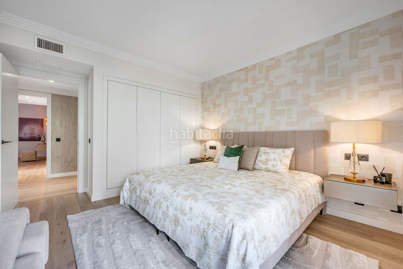 Foto bc11c066-8d36-4e5a-886a-c79c79085949. Piccolo appartamento con parcheggio piscina in Los Naranjos Marbella