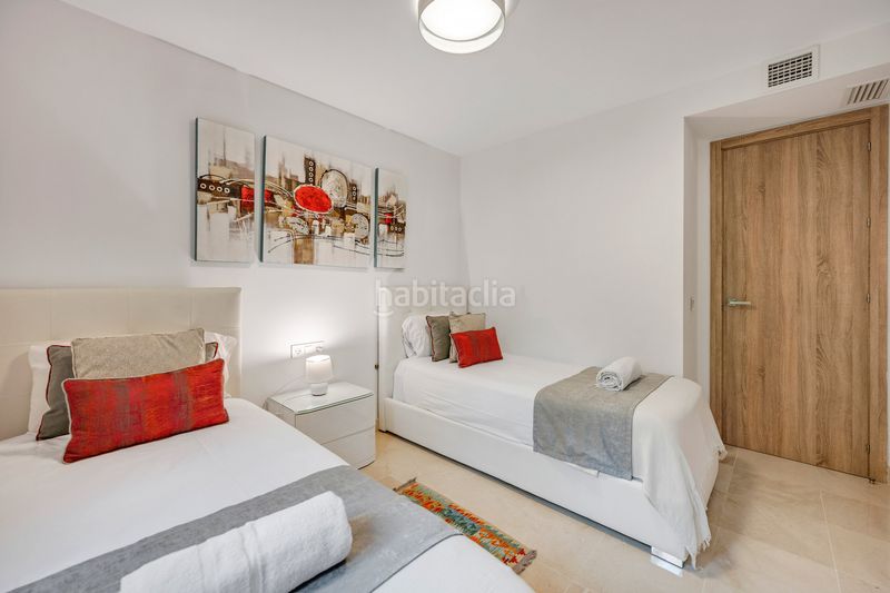 Foto 9a0fe509-ede8-4a08-b625-f019d683f253. Rez-de-chaussée dans acacias las 2 dans Nueva Andalucía centro Marbella