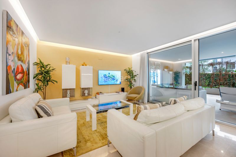 Foto e4c3621c-01f2-4943-af07-b7b5f3538b43. Rez-de-chaussée dans acacias las 2 dans Nueva Andalucía centro Marbella
