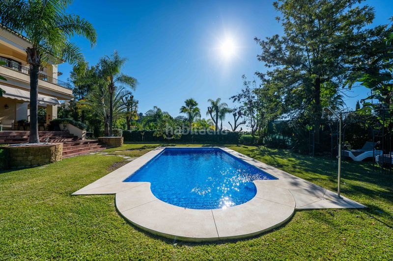 Foto 57ba7965-869a-499f-b993-44b3e3720773. Casa amb aparcament piscina a los arqueros - puerto del almendro Benahavís