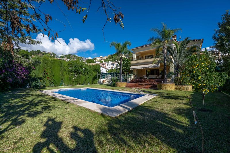 Foto 9b42a77e-0210-4a46-bceb-b735be38c18a. Casa amb aparcament piscina a los arqueros - puerto del almendro Benahavís