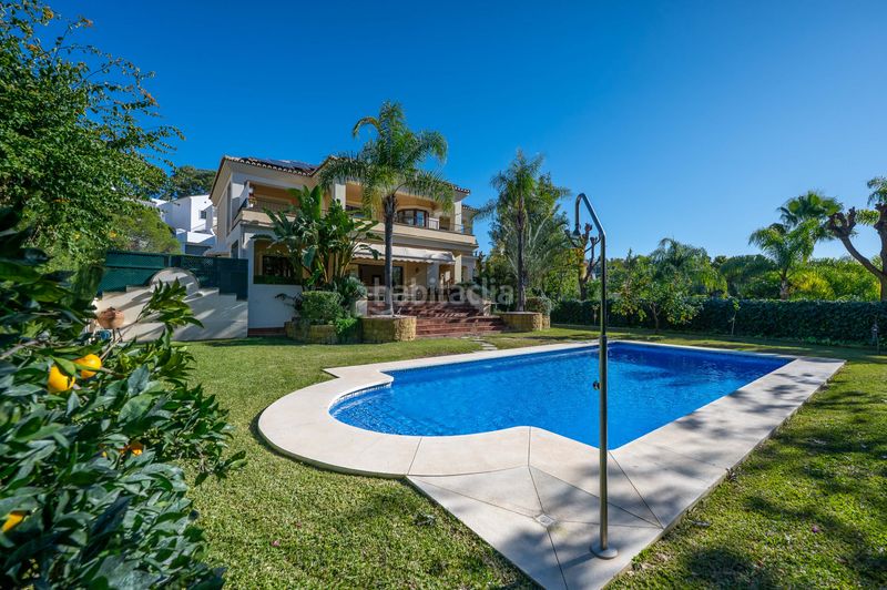 Foto cef8d608-6232-4bfa-afeb-ae0ee1352b8b. Casa amb aparcament piscina a los arqueros - puerto del almendro Benahavís