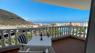 Apartament a Carretera general tf-655 19. En venta ático con vistas al mar, zona los cristianos.