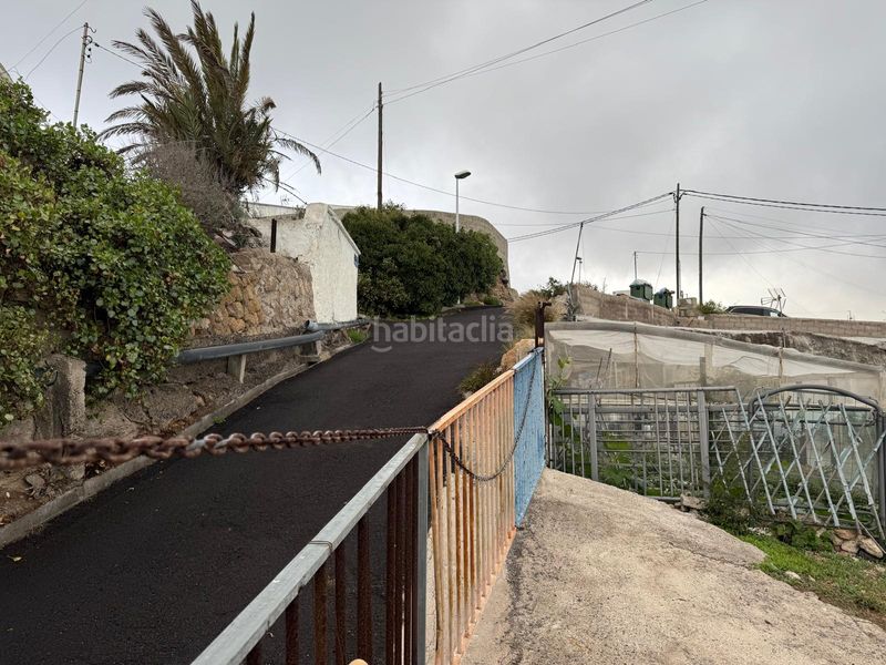 Foto 2f1a1dba-24b7-4ca7-bacd-f29e4f4e42c1. Terreno residencial ?? finca urbana con cuevas habitables, vistas al mar y tranquilidad única – 1.057 m² en Fasnia