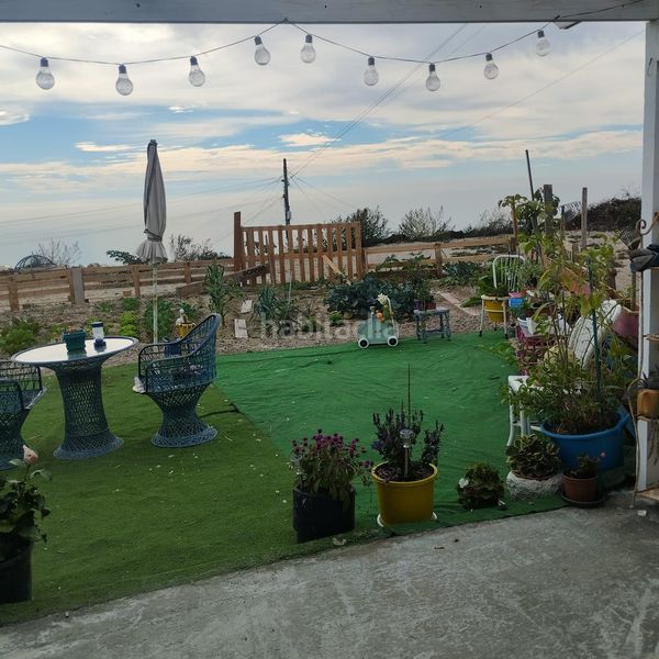 Foto 6e83f150-6cb6-4b42-877f-256ae57b9eaf. Terreno residencial ?? finca urbana con cuevas habitables, vistas al mar y tranquilidad única – 1.057 m² en Fasnia