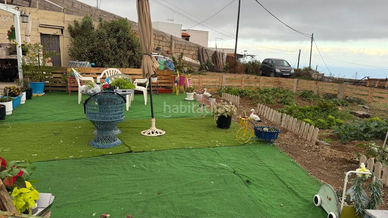 Foto 87c0e924-94a2-416f-8072-b0f6da84e4c5. Terreno residencial ?? finca urbana con cuevas habitables, vistas al mar y tranquilidad única – 1.057 m² en Fasnia