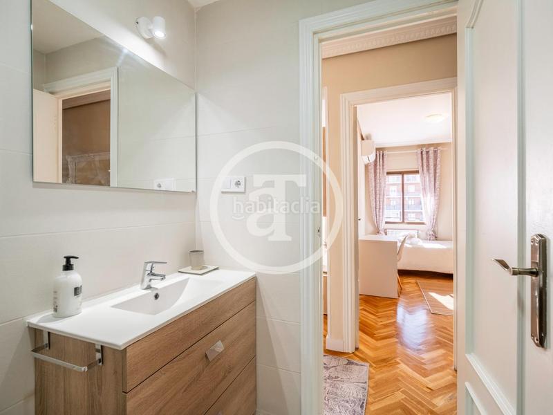 Foto 76e0bb17-5d09-469e-9f7b-73628c16a534. Lloguer pis a Pinar del Rey Madrid