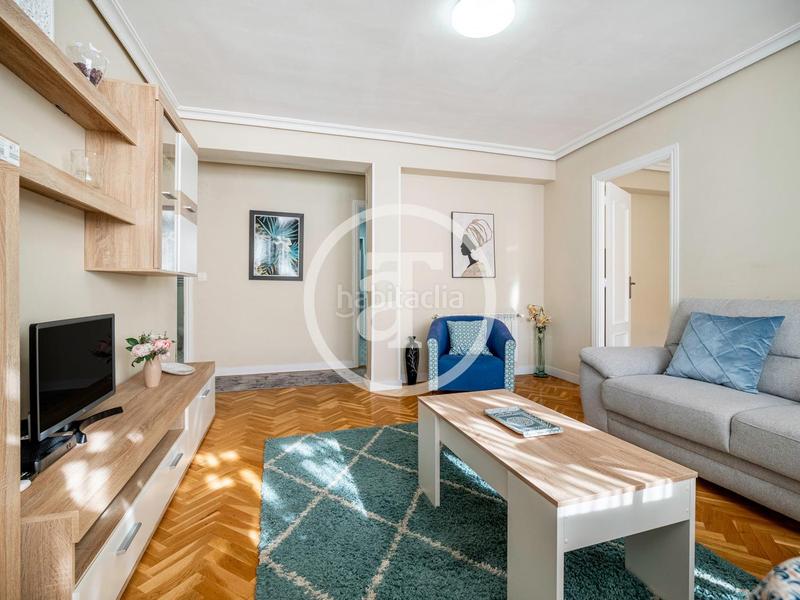 Foto bfe43009-4b85-4be2-8a93-e3a72440eb3f. Lloguer pis a Pinar del Rey Madrid
